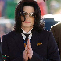 Частный патологоанатом провел повторное вскрытие тела Майкла Джексона