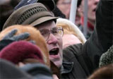 Тольяттинцы протестуют против повышения тарифов на услуги ЖКХ