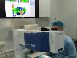 Самарские офтальмологи провели операцию жительнице Тольятти со сложной патологией роговицы 