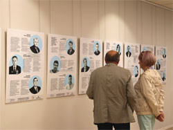 В ТКМ работает выставка "Знаменитые люди в Ставрополе-Тольятти"