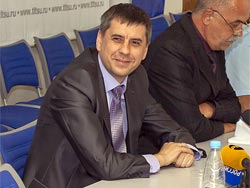Сергей Андреев сосредоточится на общественно-политической деятельности