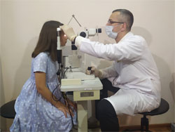 Самарские врачи спасли зрение девочке, получившей травму глаза