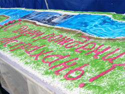В Астрахани испекли самый длинный торт в мире