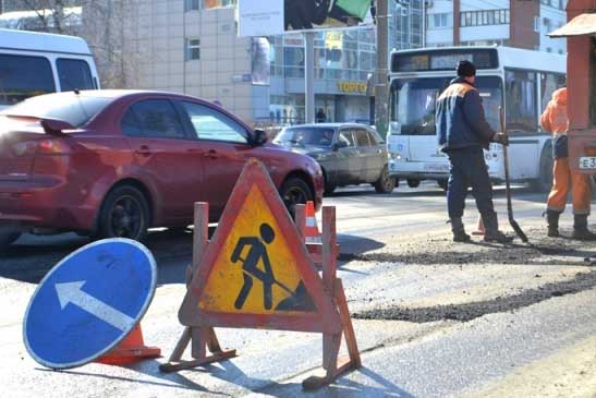Виктор Кувайцев: "Надо сделать все, чтобы в сжатые сроки привести в порядок улично-дорожную сеть города"