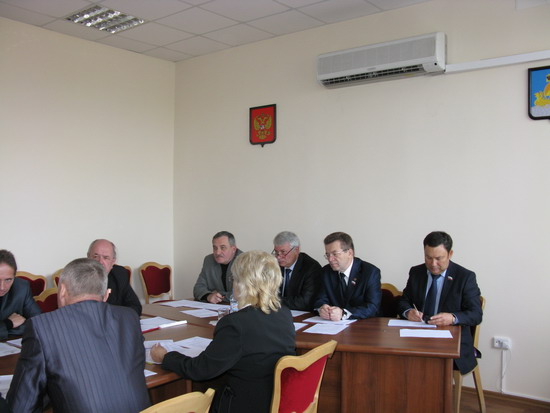 27 сентября состоялось заседание комитета областной Думы по вопросам государственного устройства и местного самоуправления